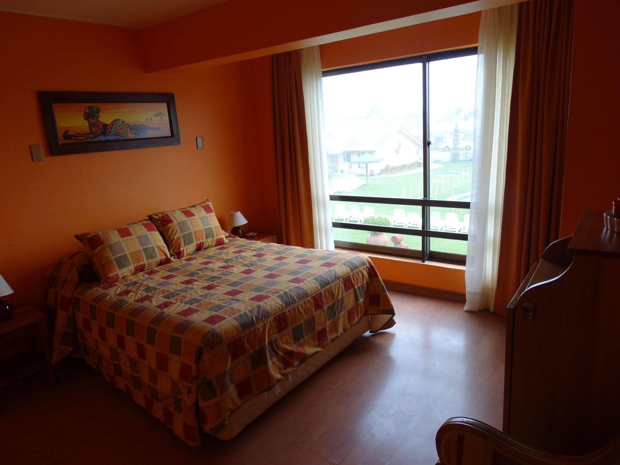 Hotel Y Cabanas Mar De Ensueno Ла-Серена Экстерьер фото