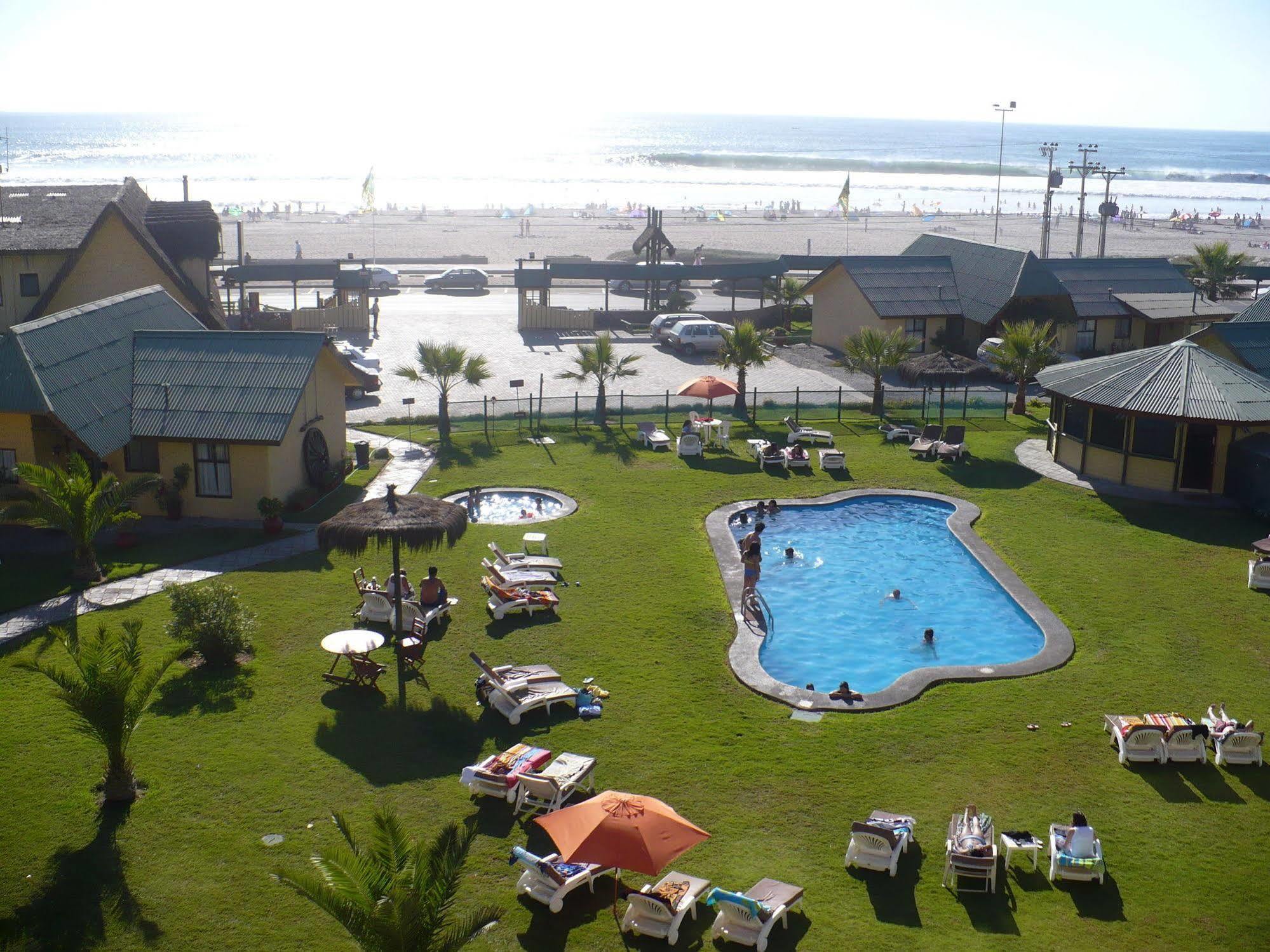 Hotel Y Cabanas Mar De Ensueno Ла-Серена Экстерьер фото